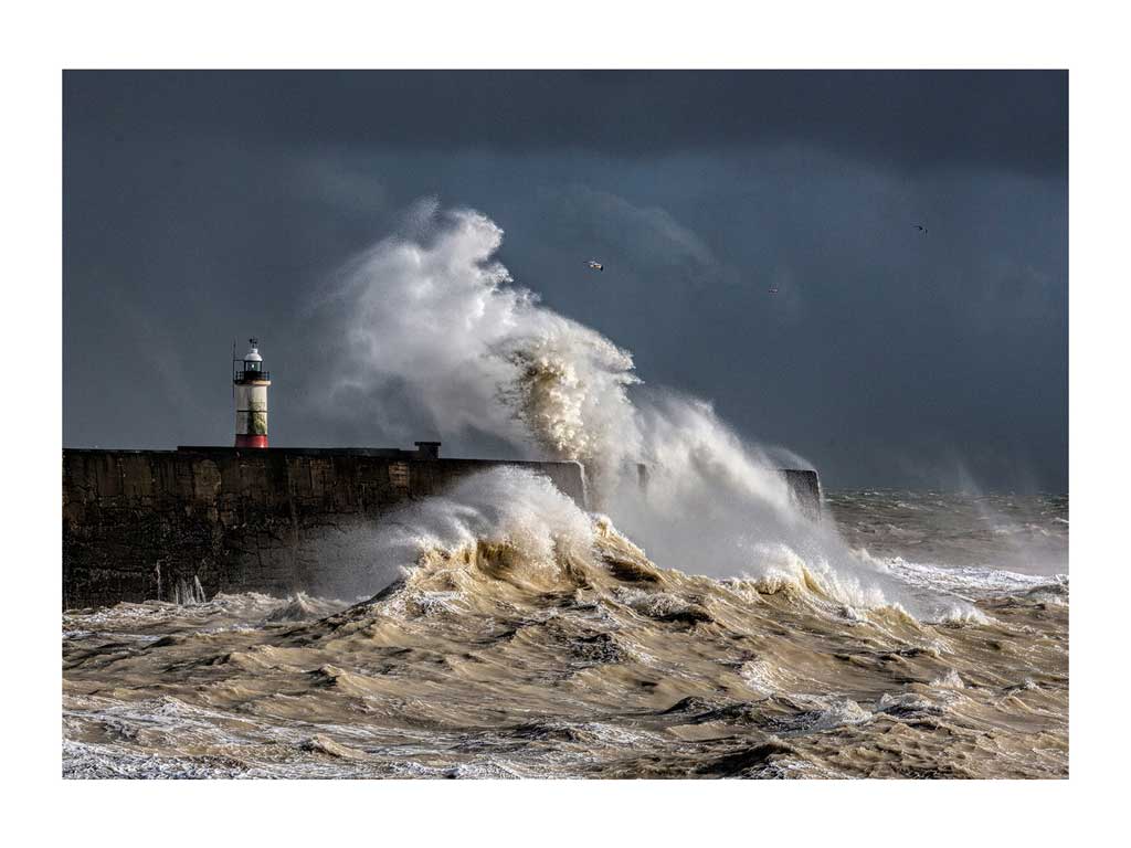 195 Stormy Seas