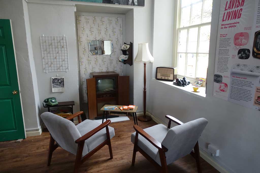 Photo of a 1950s lounge - part of Lavish Living, a new exhibition at Worcestershire County Museum