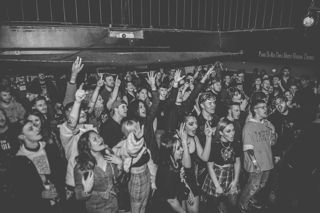 Photo of crowd at an uncover gig