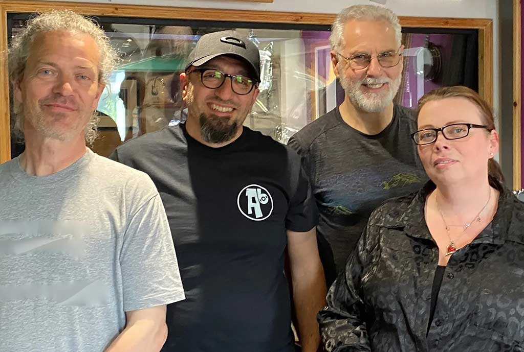 Photo of band Ali Humphrey & The Alley Beat