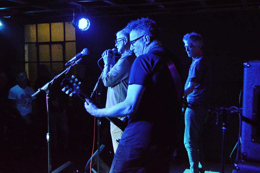 Photo of band The Tights on stage