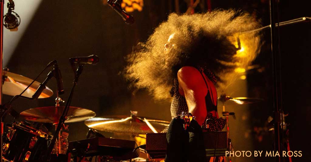Photo of Jas Kayser drumming
