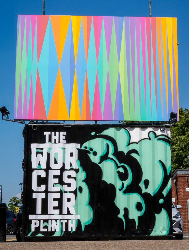 Photo of artwork on The Worcester Plinth