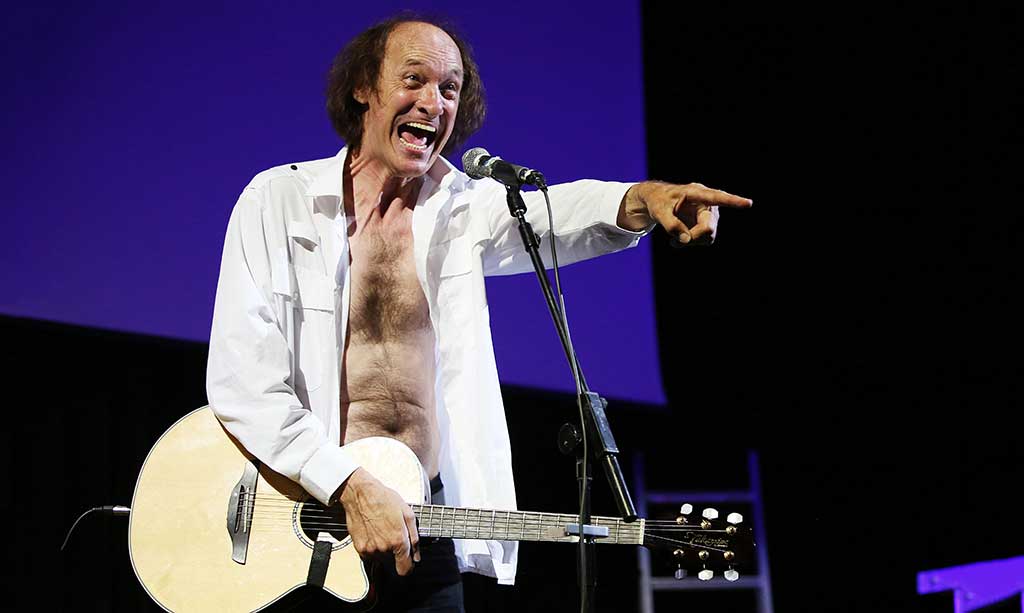 Photo of John Otway performing