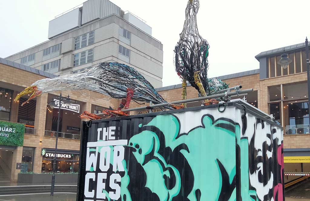 Photo of The Gulls on Worcester Plinth