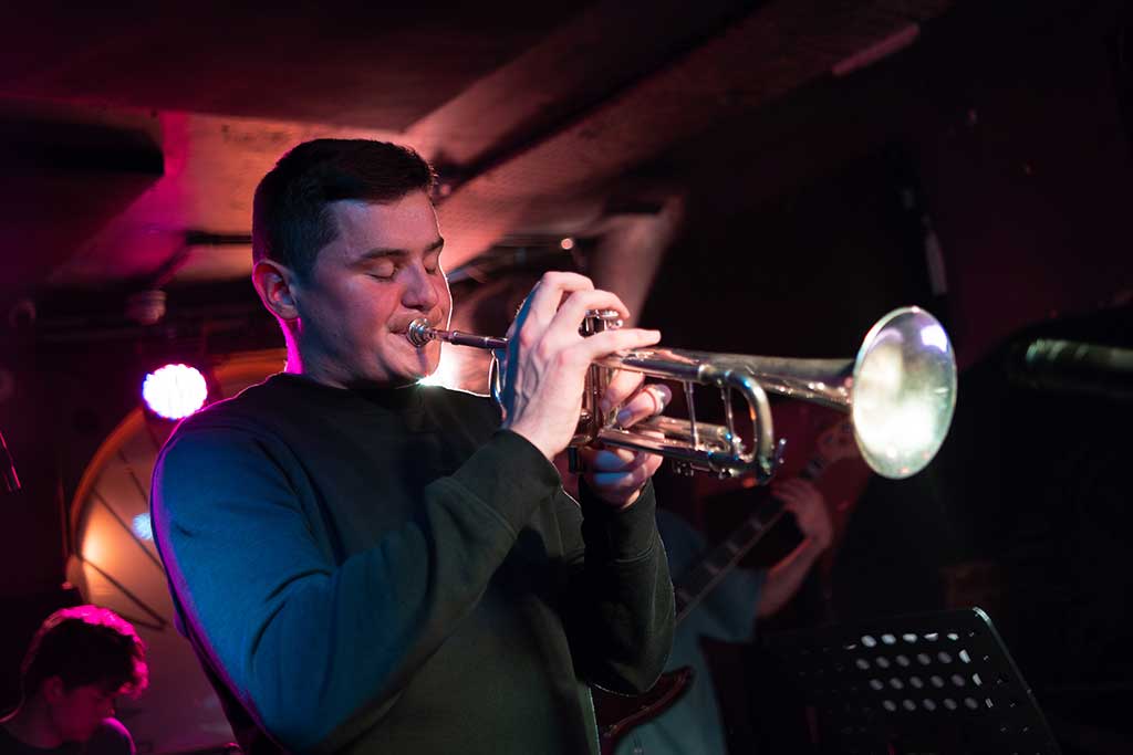 Photo of the band Sungrass