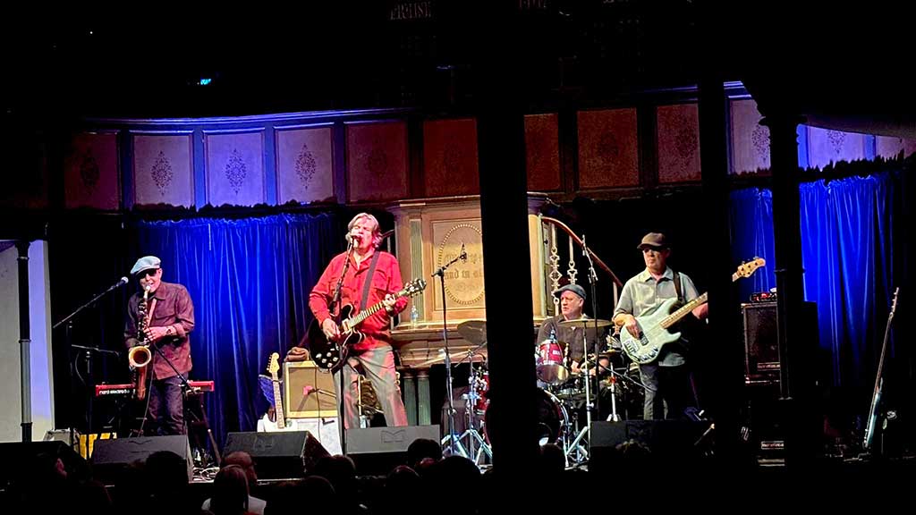 Photo of The Blow Monkeys at Huntingdon Hall, Worcester